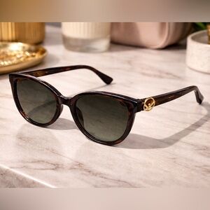 Fendi Brown Sunglasses with Gold Accent EUC